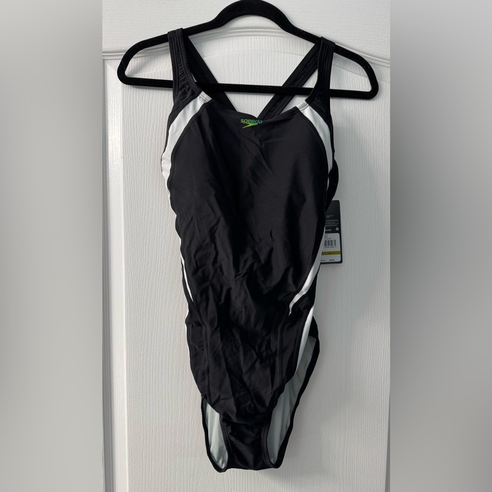 Speedo Active Quantum Fusion Splice One Piece swimsuit - Picture 8 of 16